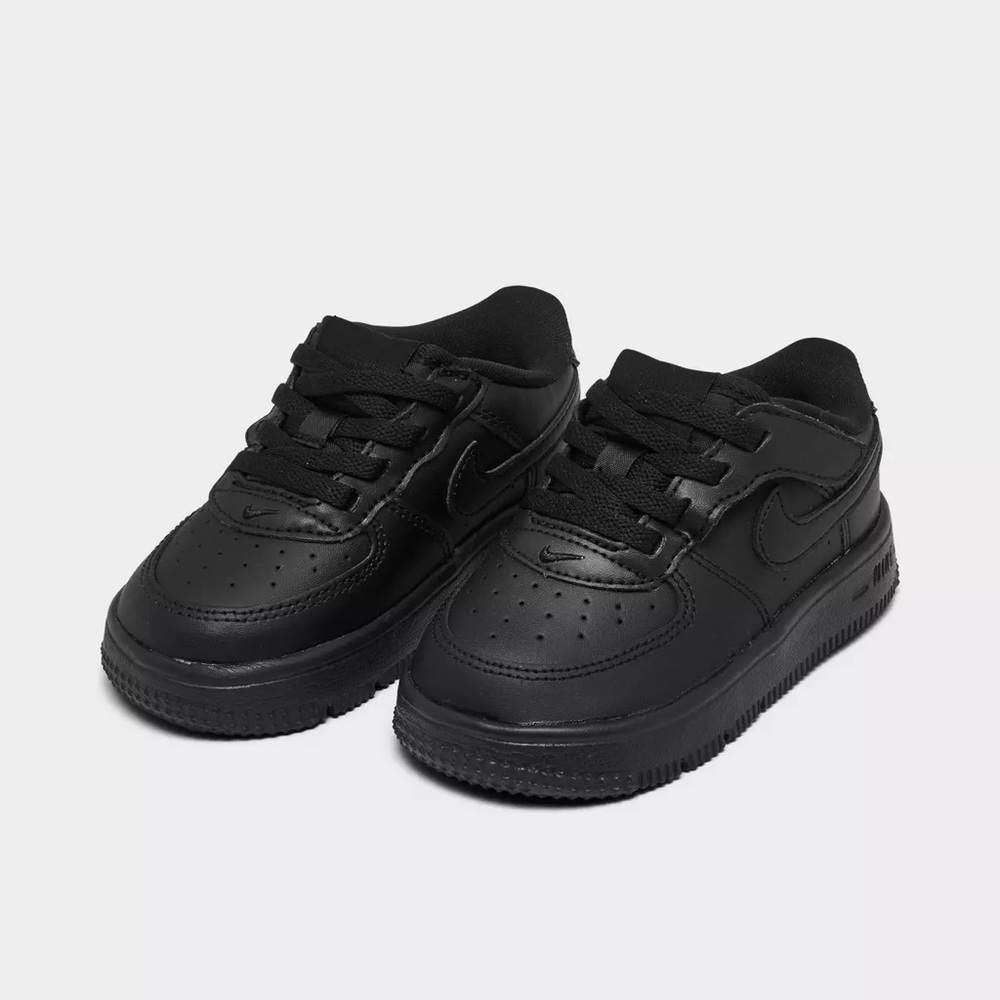 Kids' Toddler Nike Force 1 Low EasyOn Stretch Lace
Casual Shoes